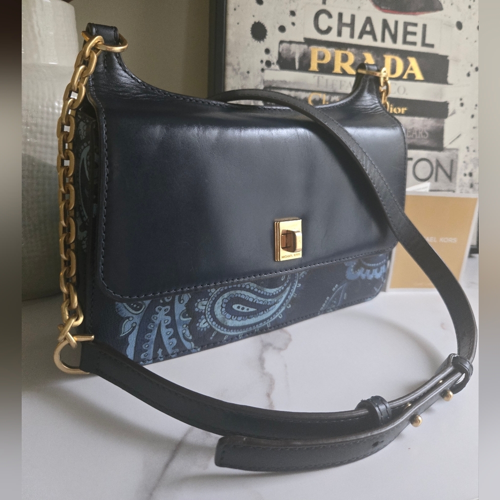 Michael Kors Studio Paisley Natalie Navy Heritage Messenger Bag NWT - Picture 2 of 12
